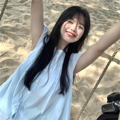 美娜,又换了头像?